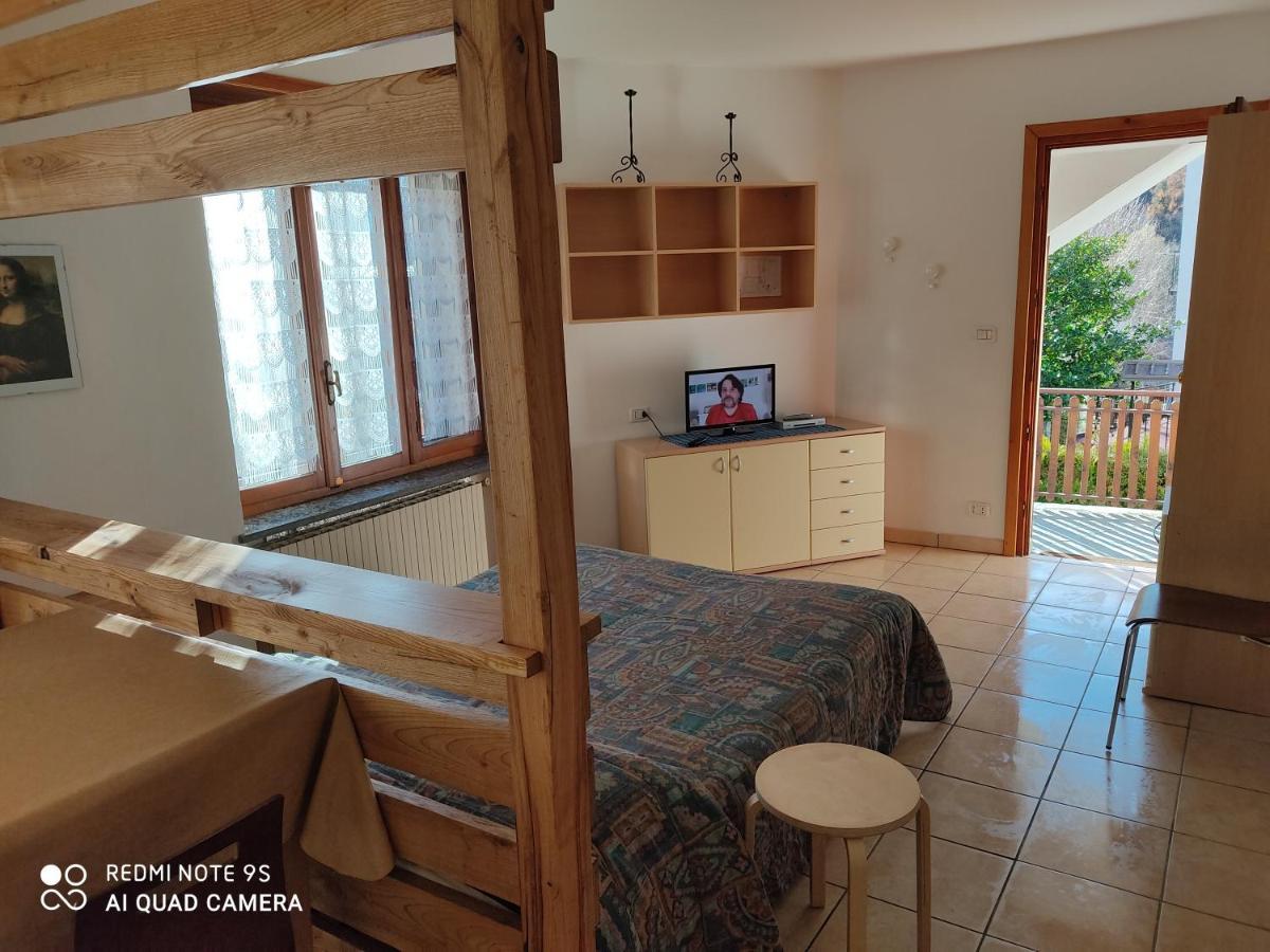Residenza La Ruina Aparthotel Фенестреле Екстериор снимка