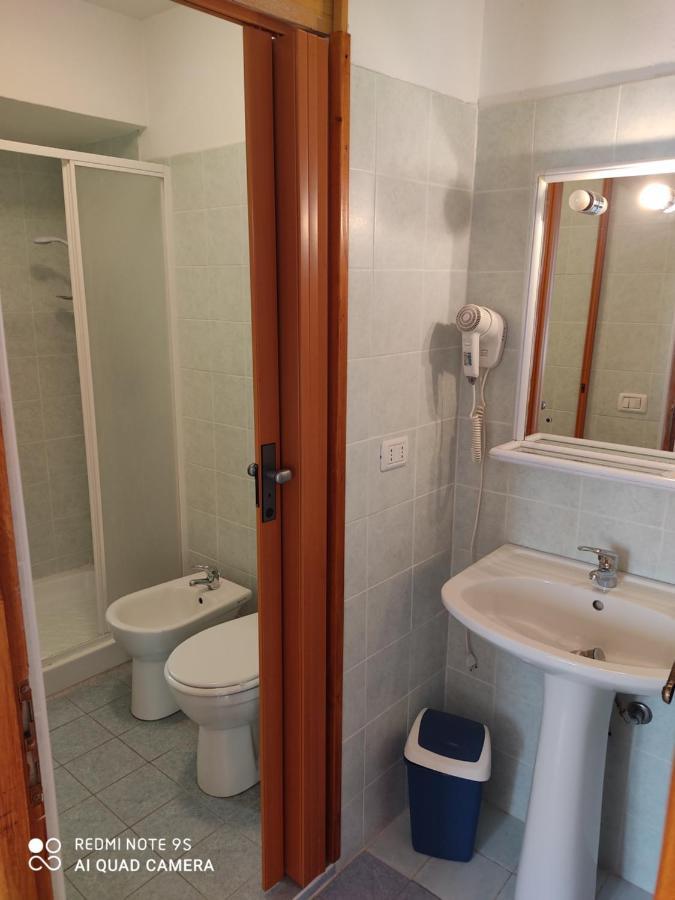 Residenza La Ruina Aparthotel Фенестреле Екстериор снимка
